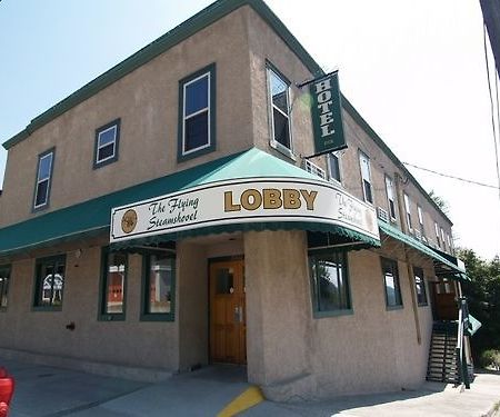 The Flying Steamshovel Inn Rossland Esterno foto