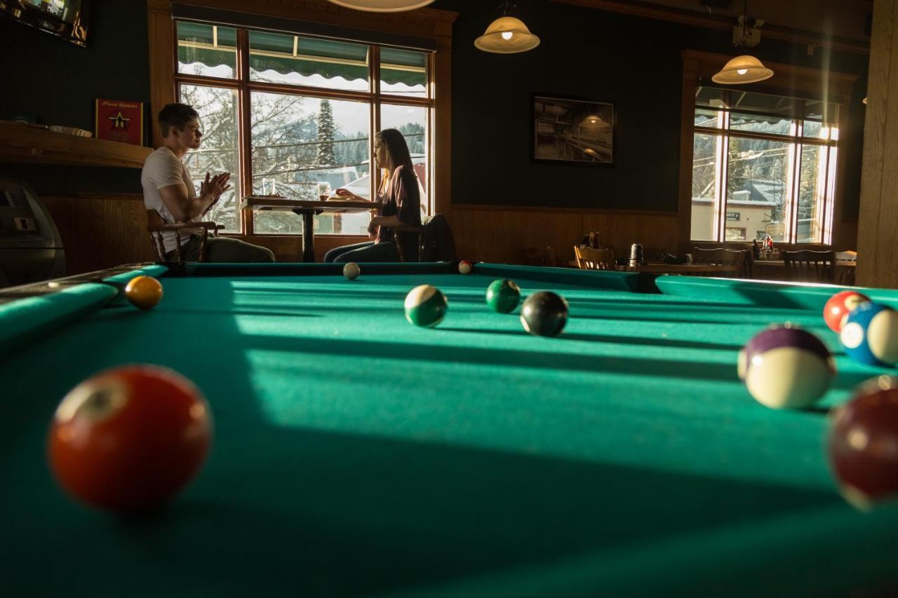 The Flying Steamshovel Inn Rossland Esterno foto